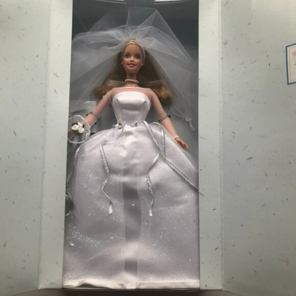 Blushing Bride Barbie Doll Blonde Caucasian E285211 Mattel 26074 Brand New Box - Picture 1 of 9
